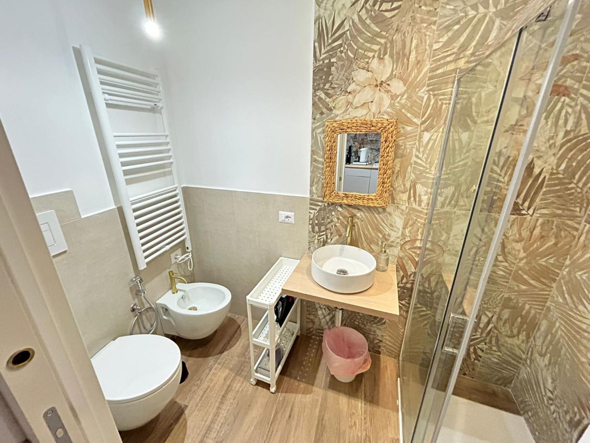 A Casa Di Rita Apartment Bari Exterior photo